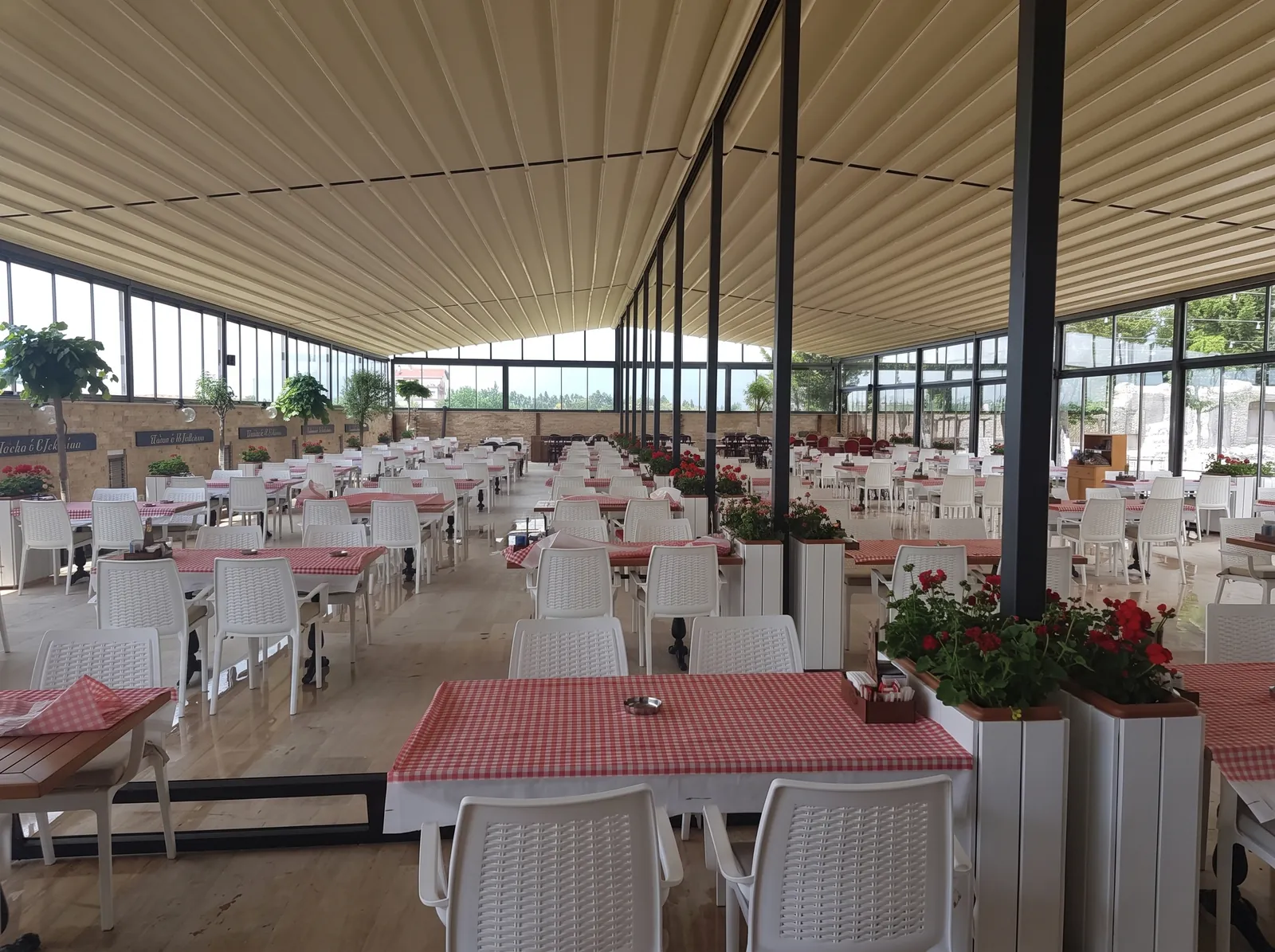 Babacan Restaurant — Değirmenköy, Силиври, Турция